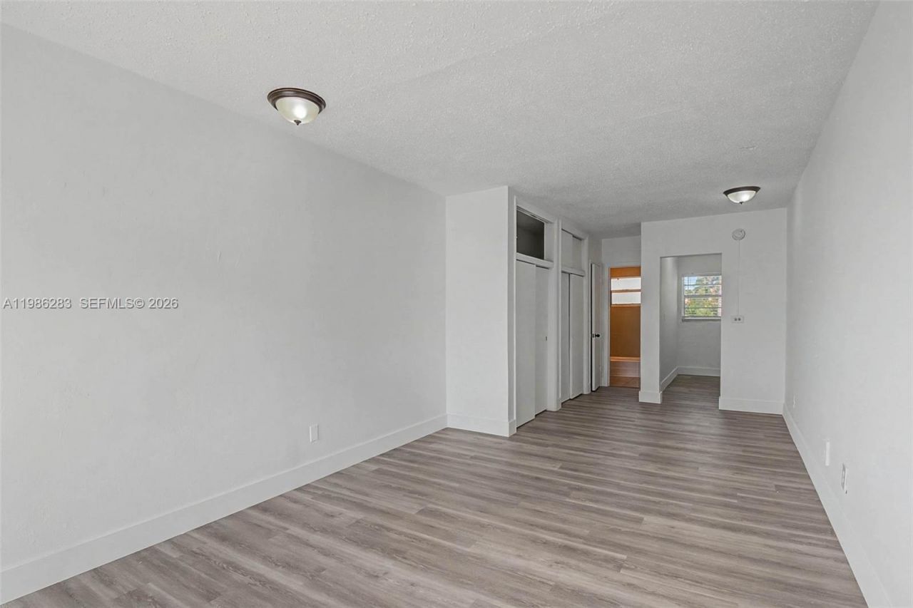 1685 Jefferson Ave , Unit 15, Miami Beach, FL 33139 Photo