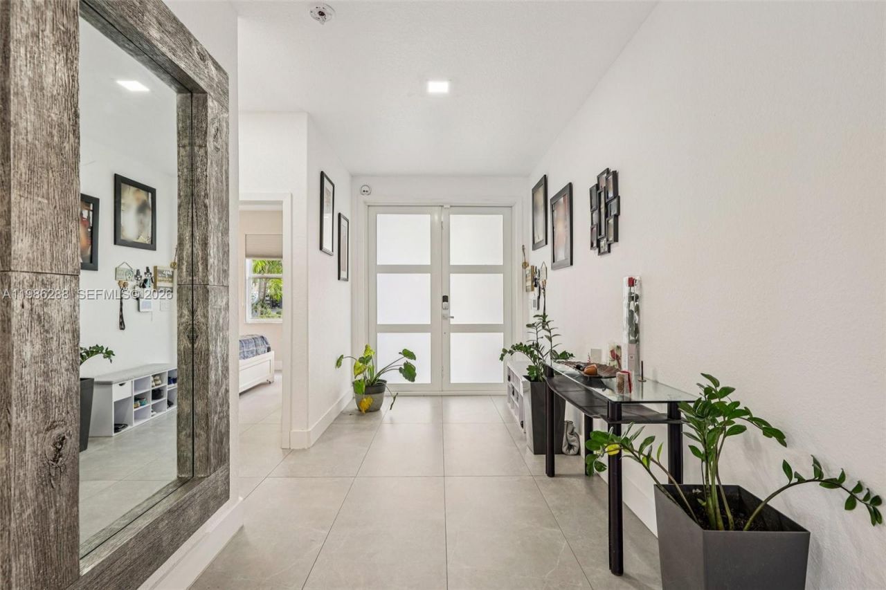 11280 NW 77th Ter, Doral, FL 33178 Photo