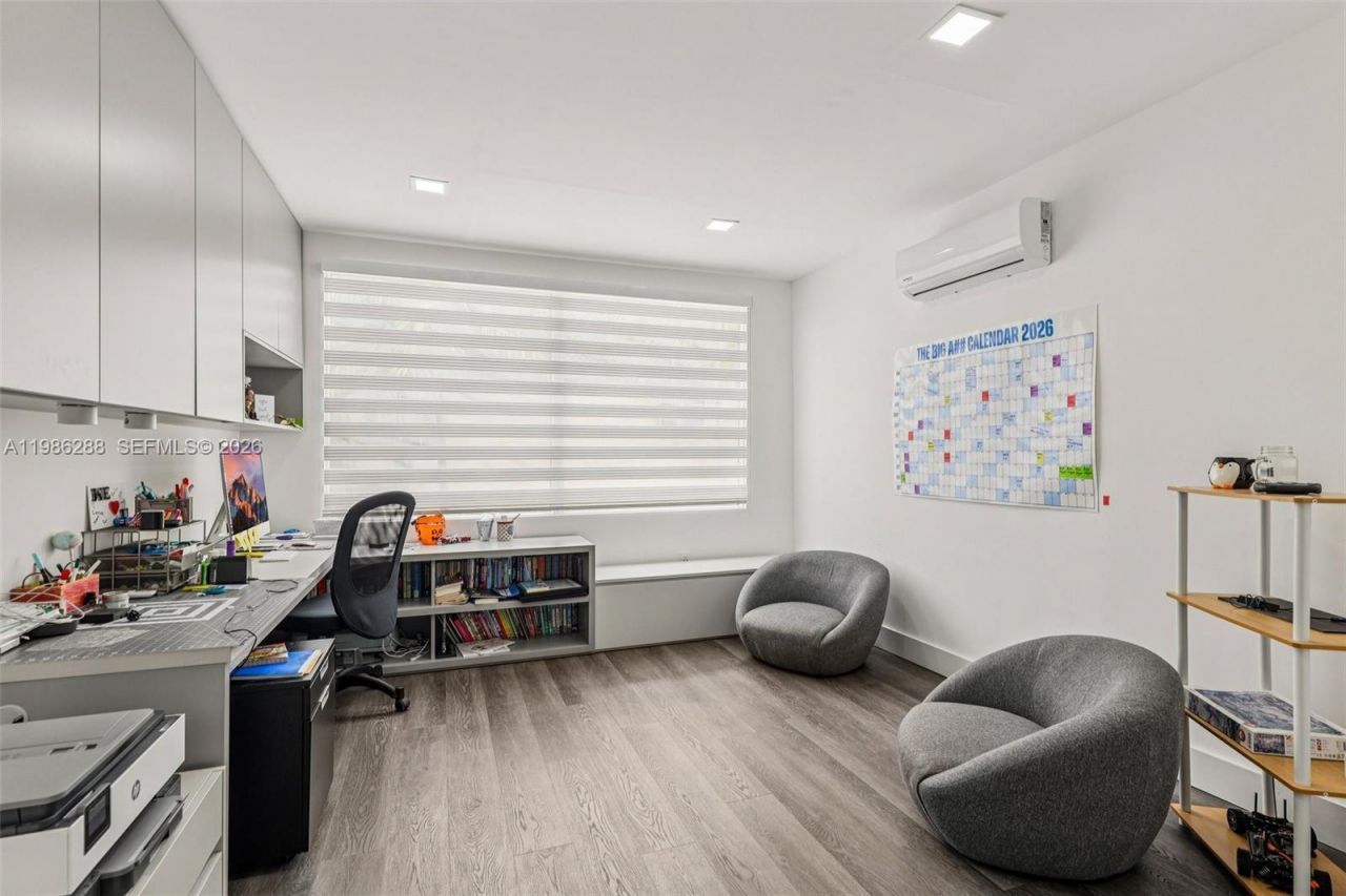 11280 NW 77th Ter, Doral, FL 33178 Photo