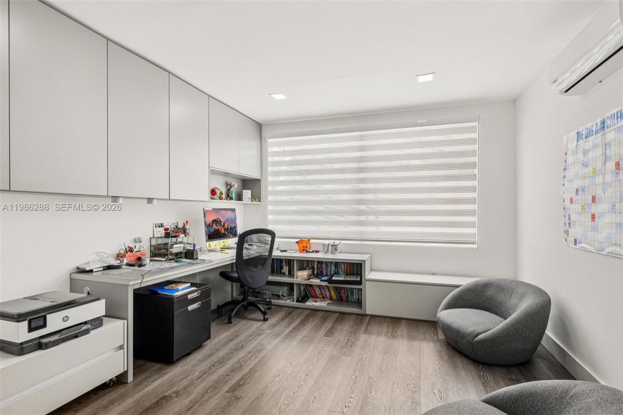 11280 NW 77th Ter, Doral, FL 33178 Photo