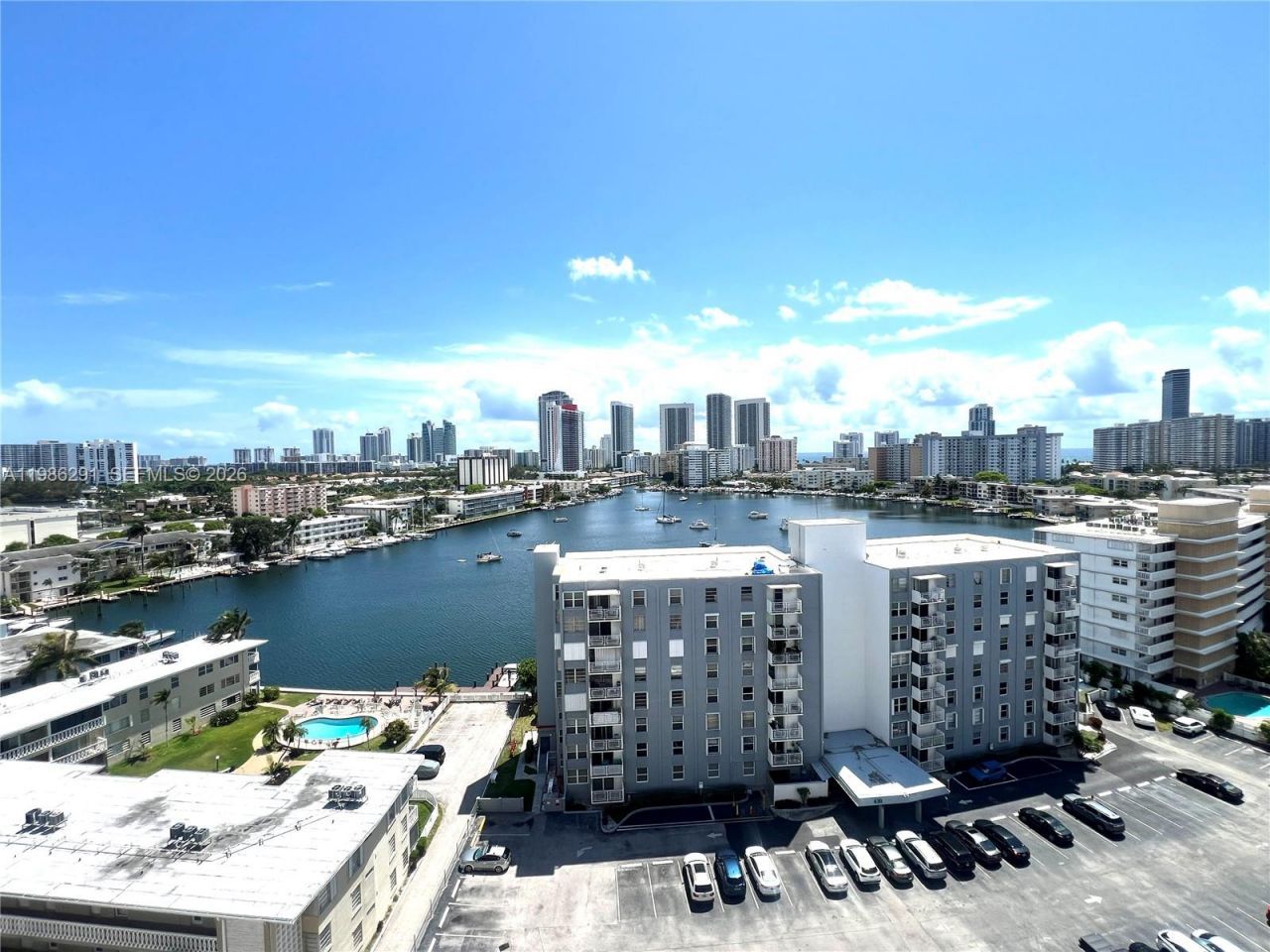 437 Golden Isles Dr , Unit 14G, Hallandale Beach, FL 33009 Photo