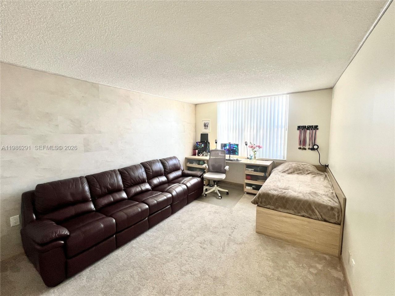 437 Golden Isles Dr , Unit 14G, Hallandale Beach, FL 33009 Photo