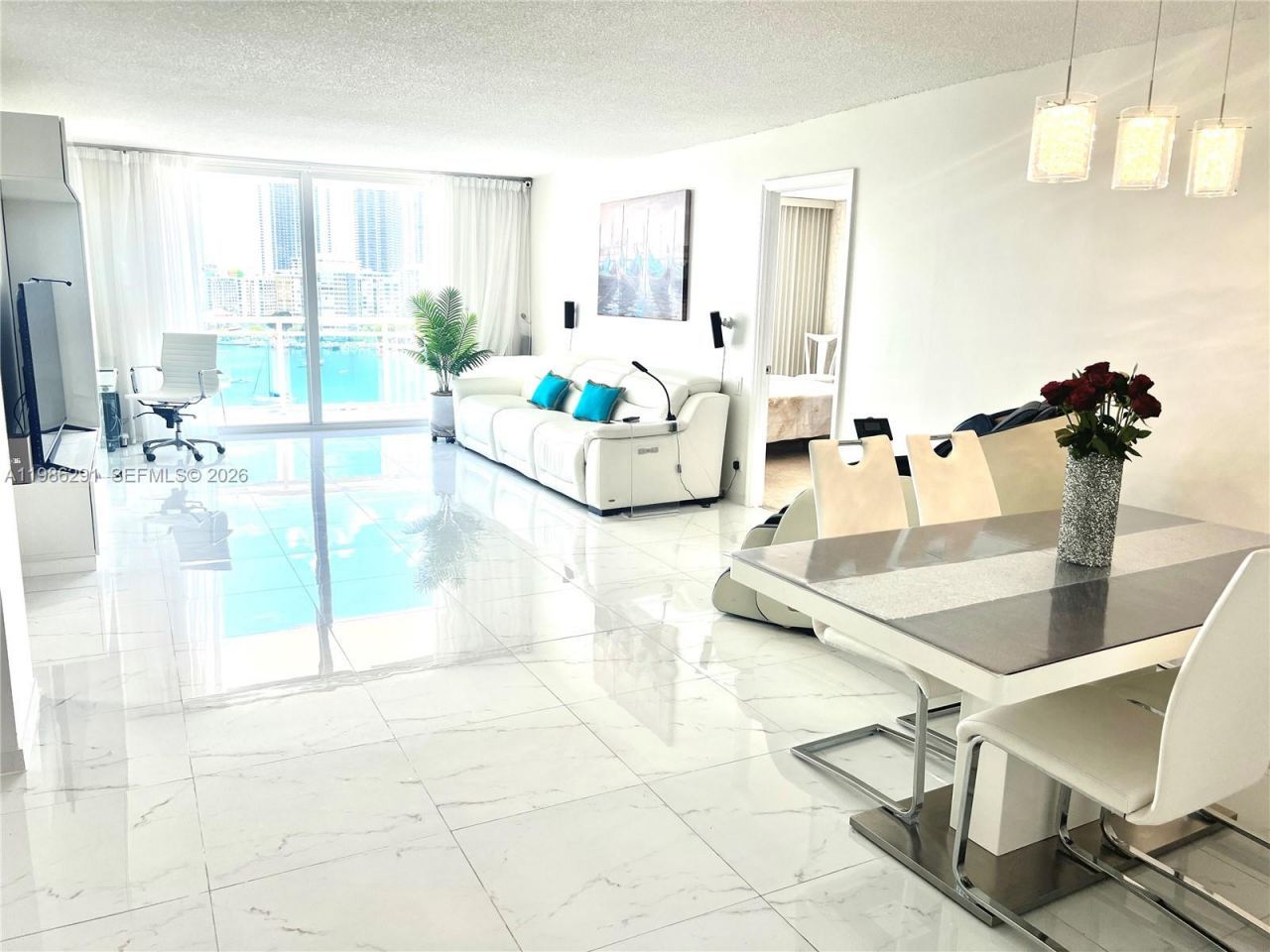 437 Golden Isles Dr , Unit 14G, Hallandale Beach, FL 33009 Photo