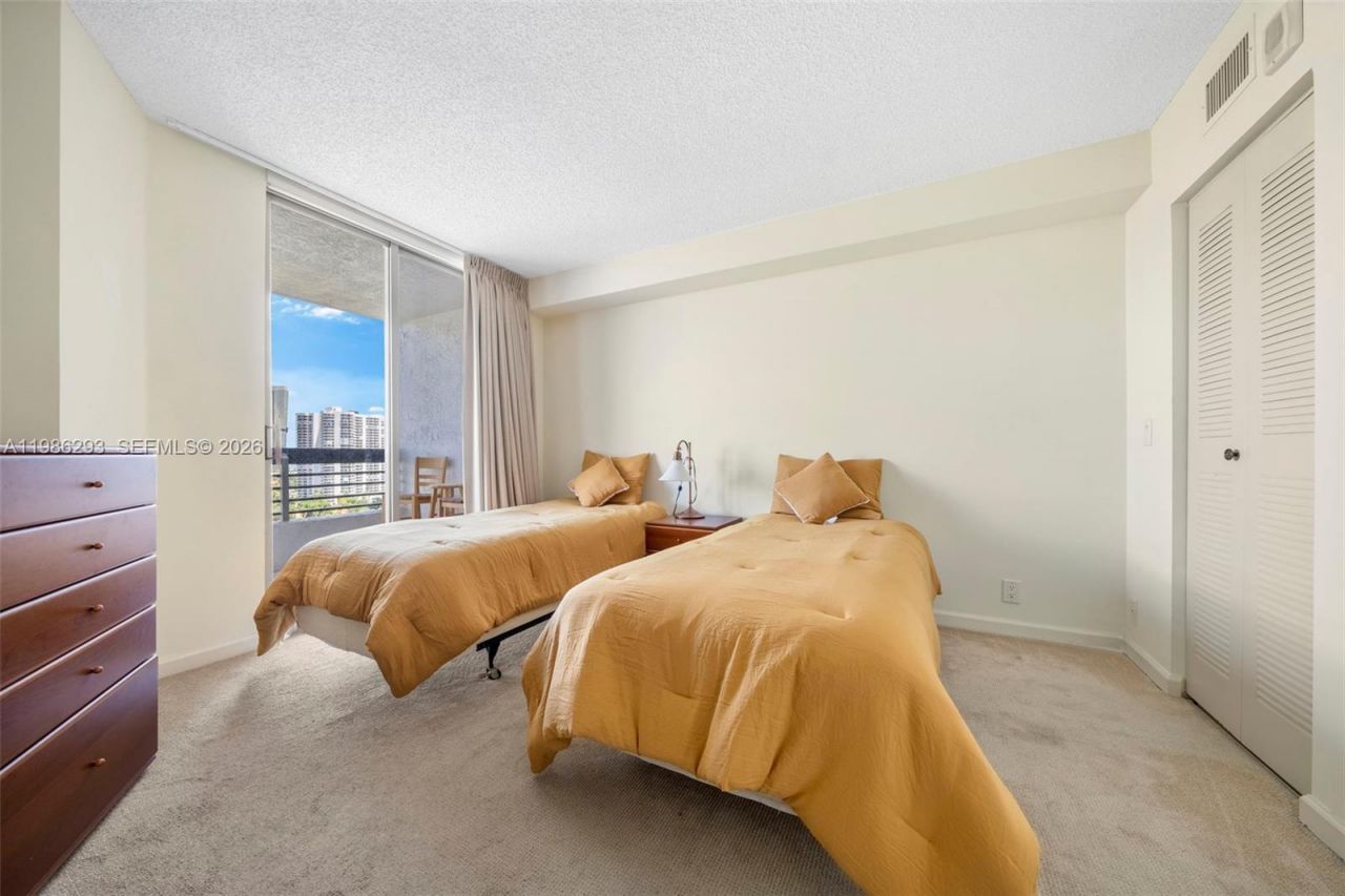 3400 NE 192 Street, Unit 1810, Aventura, FL 33180 Photo