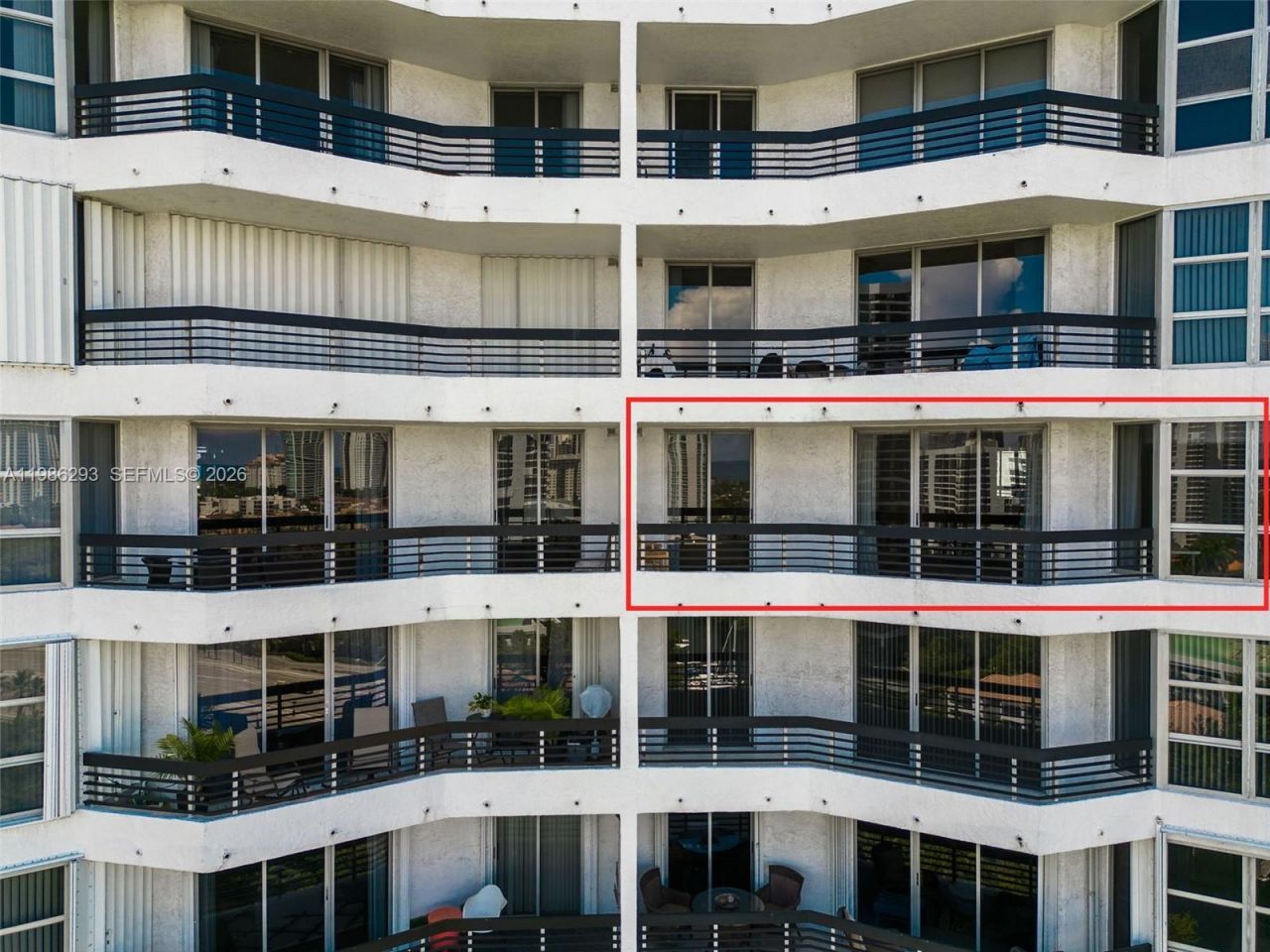 3400 NE 192 Street, Unit 1810, Aventura, FL 33180 Photo
