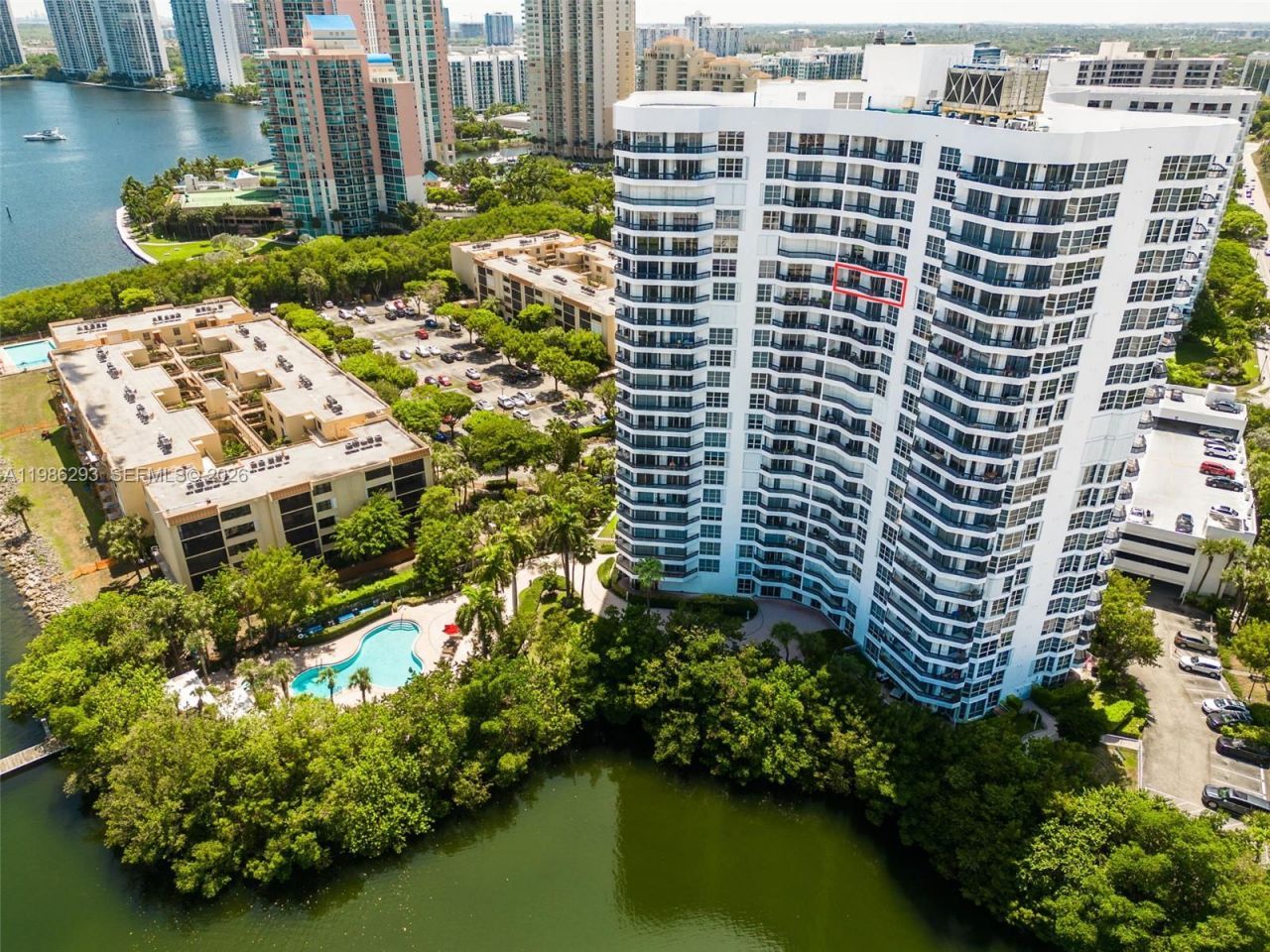3400 NE 192 Street, Unit 1810, Aventura, FL 33180 Photo