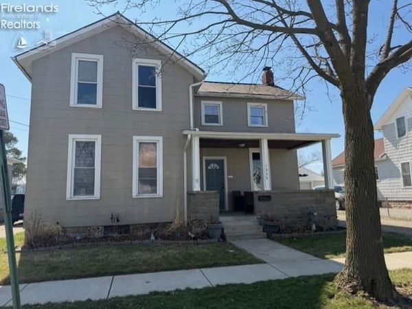1335 Sycamore Street, Fremont, OH 43420