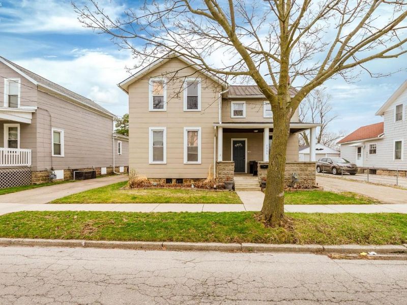 1335 Sycamore Street, Fremont, OH 43420 Photo 2