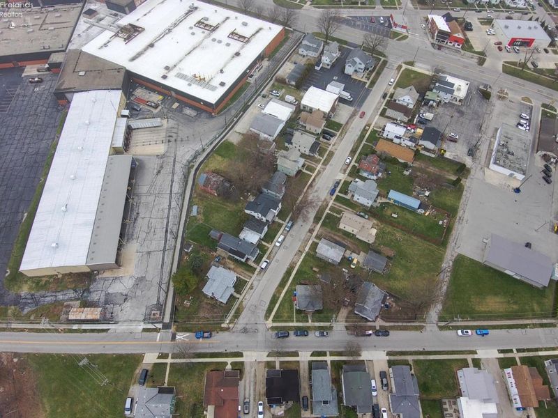 1335 Sycamore Street, Fremont, OH 43420 Photo 44