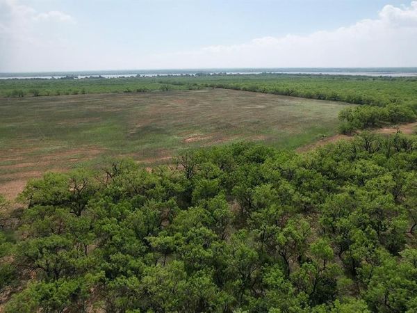 Lot 1 W Lake Road Road , Hawley, TX 79601