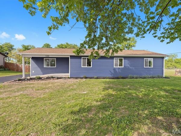 685 Sand Prairie Road, Granite City, IL 62040