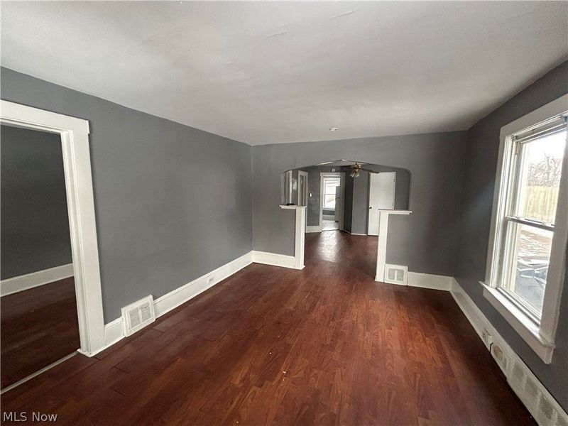 4704 Behrwald Avenue, Cleveland, OH 44144 Photo 2