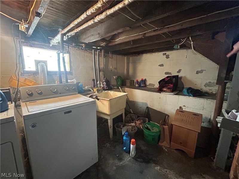 4704 Behrwald Avenue, Cleveland, OH 44144 Photo 36