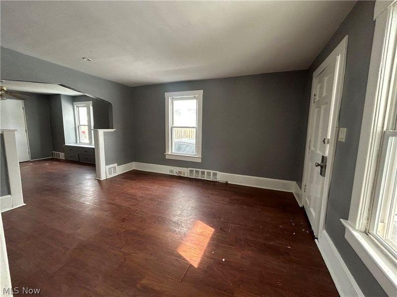 4704 Behrwald Avenue, Cleveland, OH 44144 Photo 4