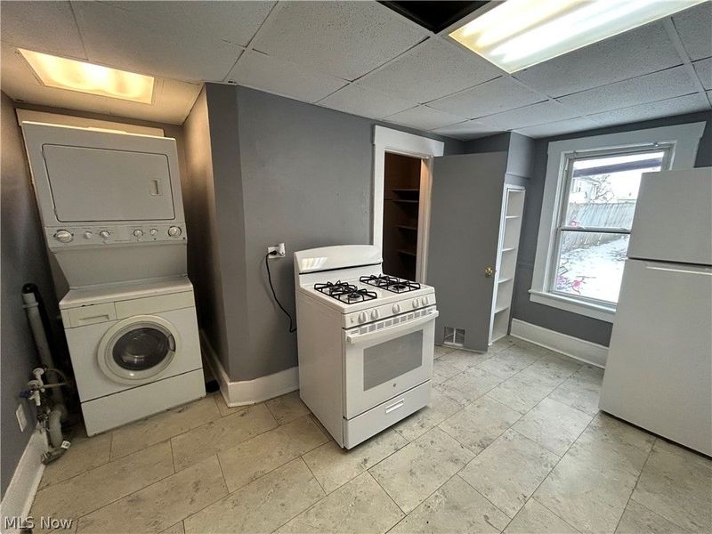 4704 Behrwald Avenue, Cleveland, OH 44144 Photo 9