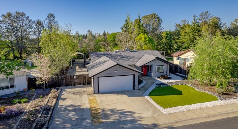 13260 Erin Dr, Auburn, CA 95603 Photo