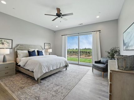 9467 E Jahant Rd, Acampo, CA 95220 Photo