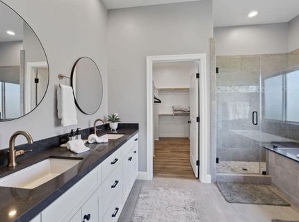 9467 E Jahant Rd, Acampo, CA 95220 Photo