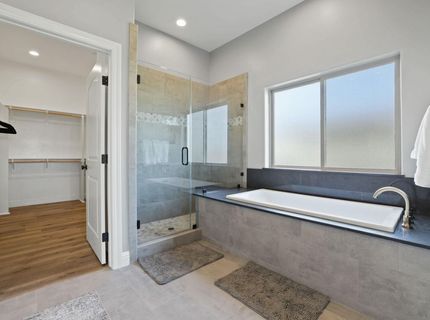 9467 E Jahant Rd, Acampo, CA 95220 Photo