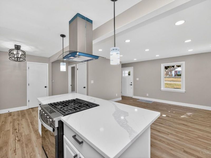 48 Damon Road, Greenhills, OH 45218 Photo 17