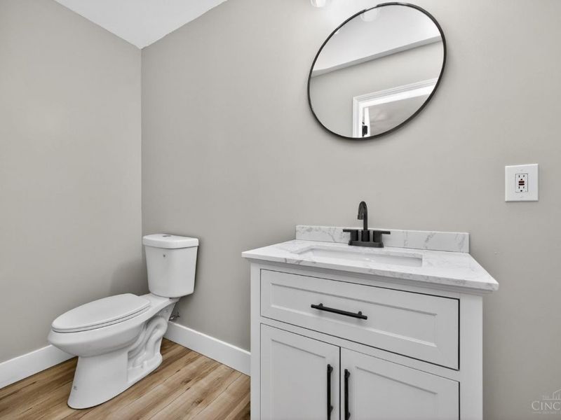 48 Damon Road, Greenhills, OH 45218 Photo 25