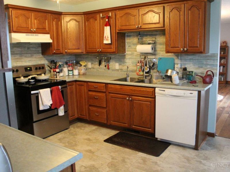 13355 Wyatt Falls Court, Leesburg, OH 45135 Photo 22