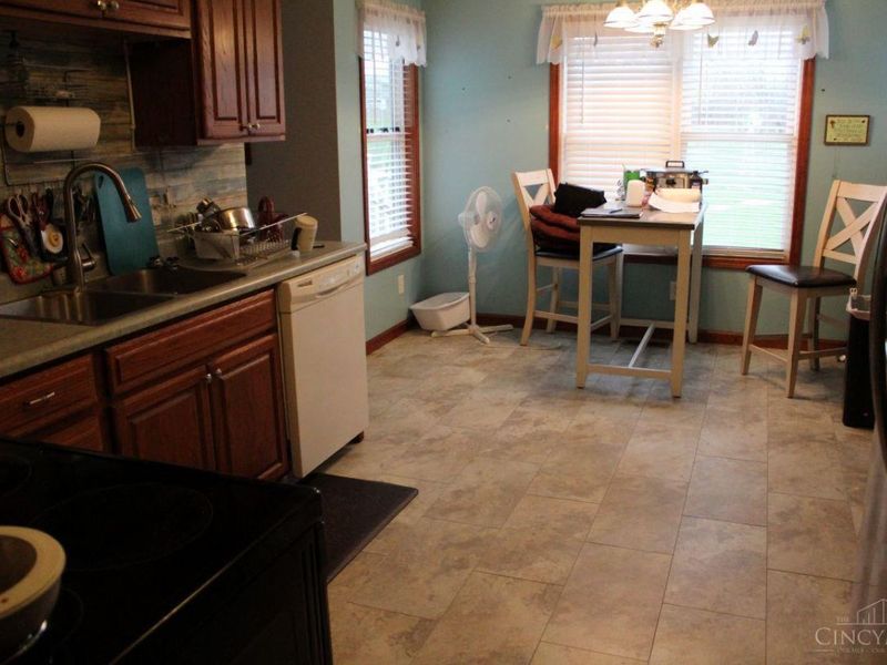 13355 Wyatt Falls Court, Leesburg, OH 45135 Photo 23