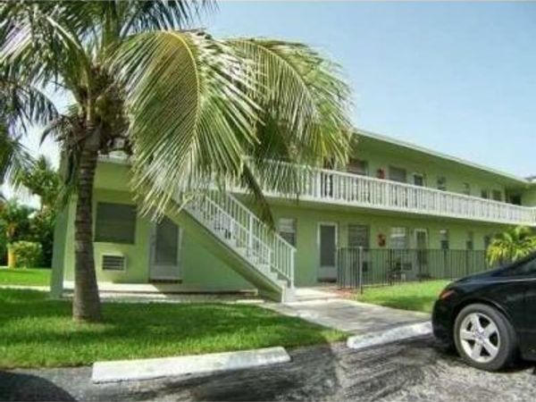 702 N L Street, Unit 13, Lake Worth Beach, FL 33460