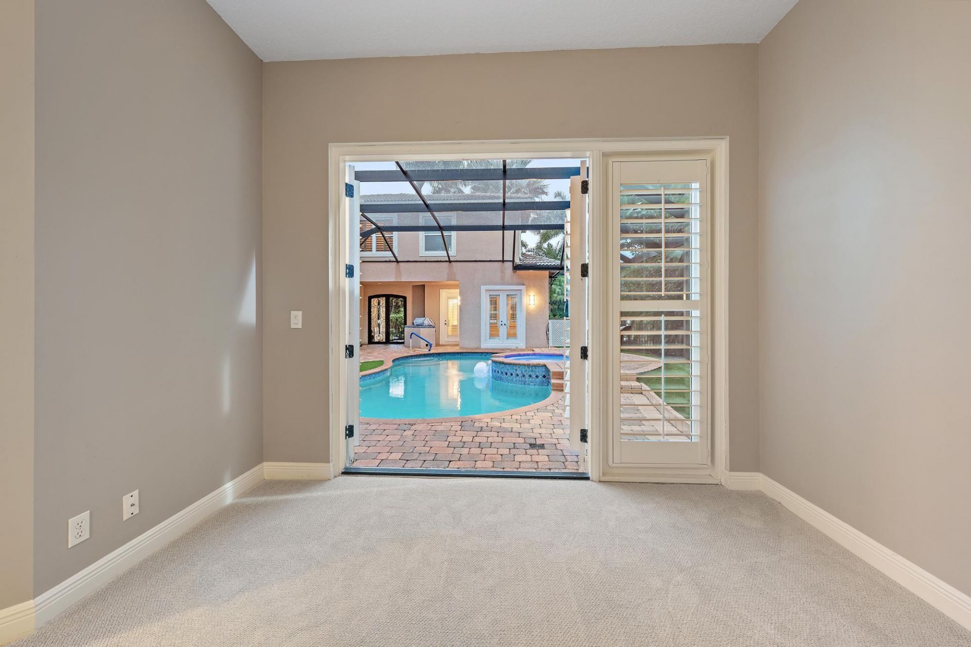 8431 Egret Lakes Lane, West Palm Beach, FL 33412 Photo