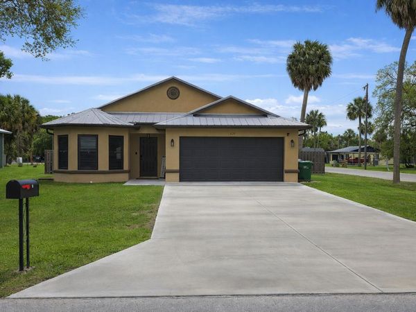 809 SW 3rd Avenue, Okeechobee, FL 34974