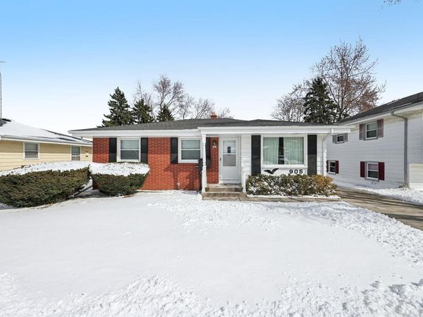 905 Ostergaard AVENUE, Racine, WI 53406