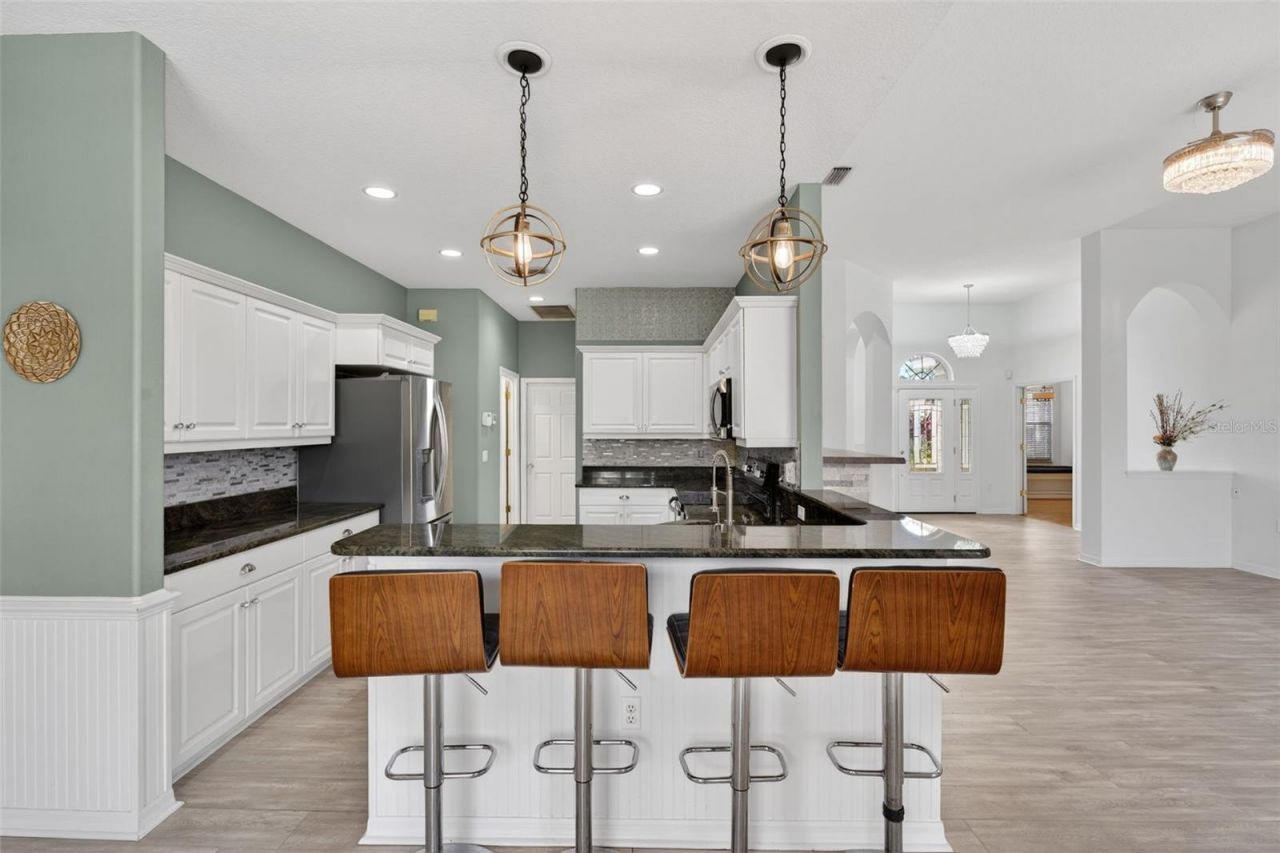 4449 Golden Lake Drive, Sarasota, FL 34233 Photo