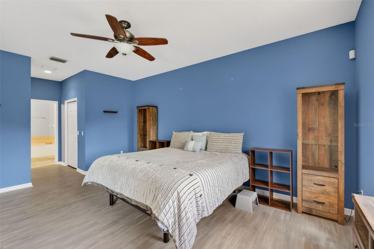 4449 Golden Lake Drive, Sarasota, FL 34233 Photo