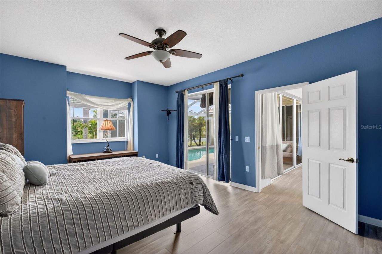 4449 Golden Lake Drive, Sarasota, FL 34233 Photo