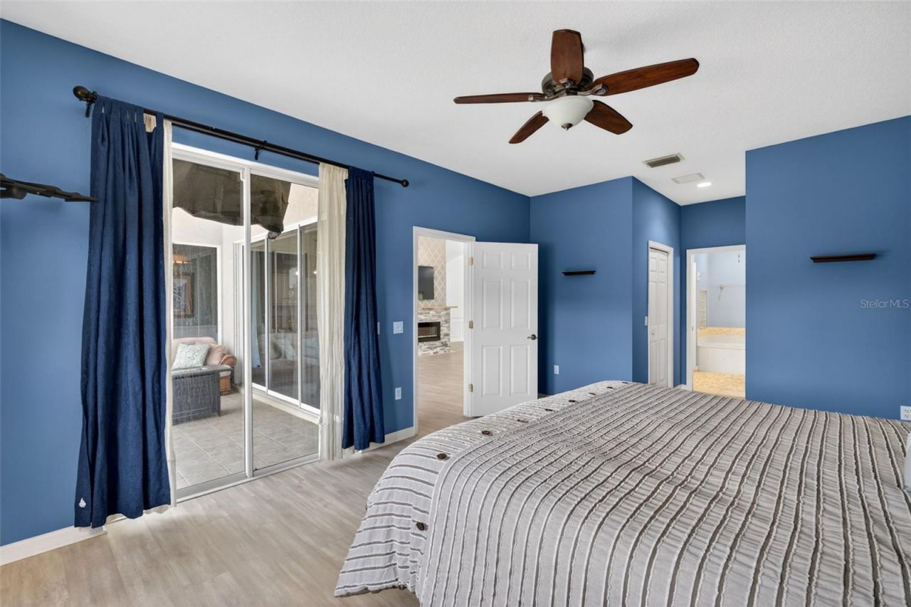 4449 Golden Lake Drive, Sarasota, FL 34233 Photo