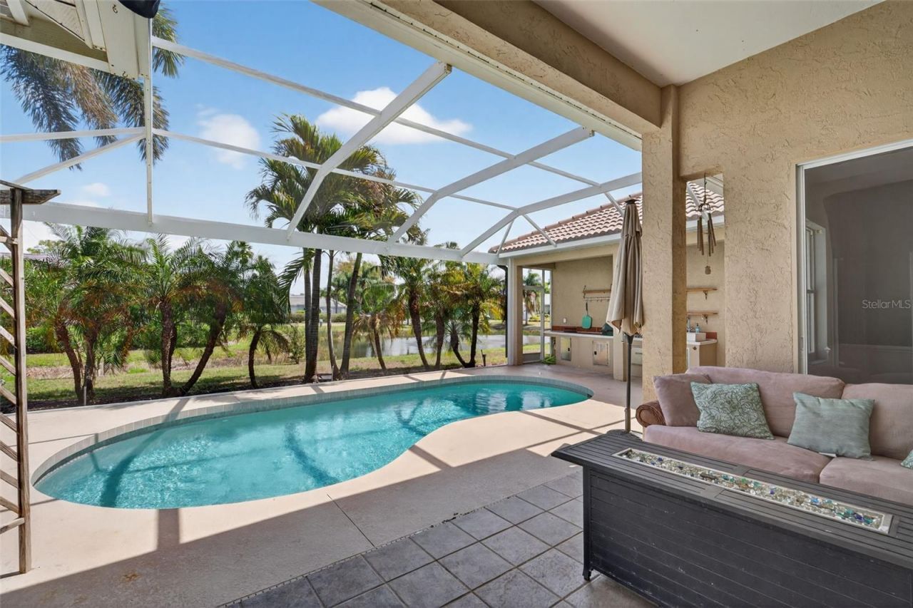 4449 Golden Lake Drive, Sarasota, FL 34233 Photo