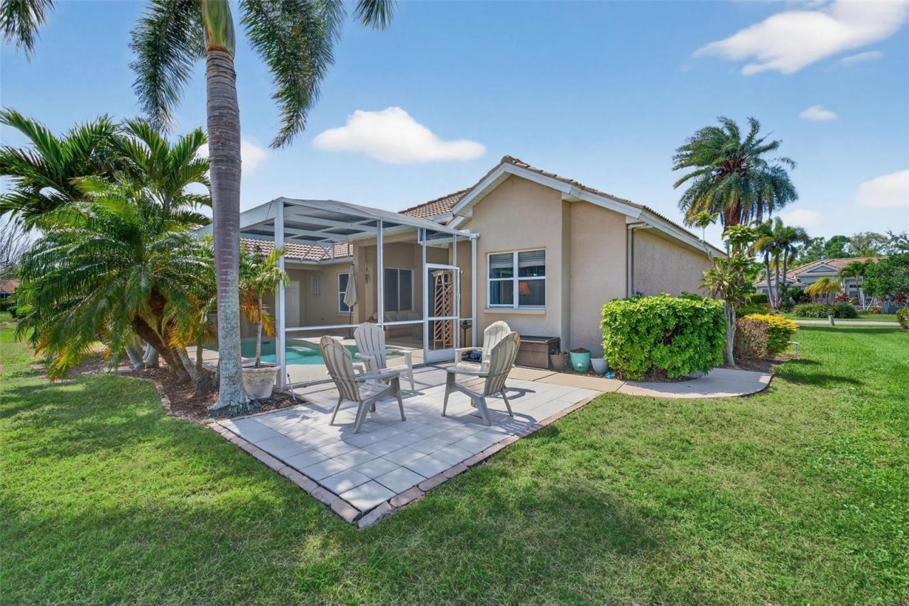 4449 Golden Lake Drive, Sarasota, FL 34233 Photo