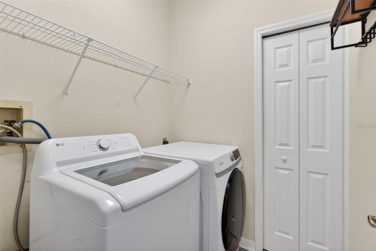 4449 Golden Lake Drive, Sarasota, FL 34233 Photo