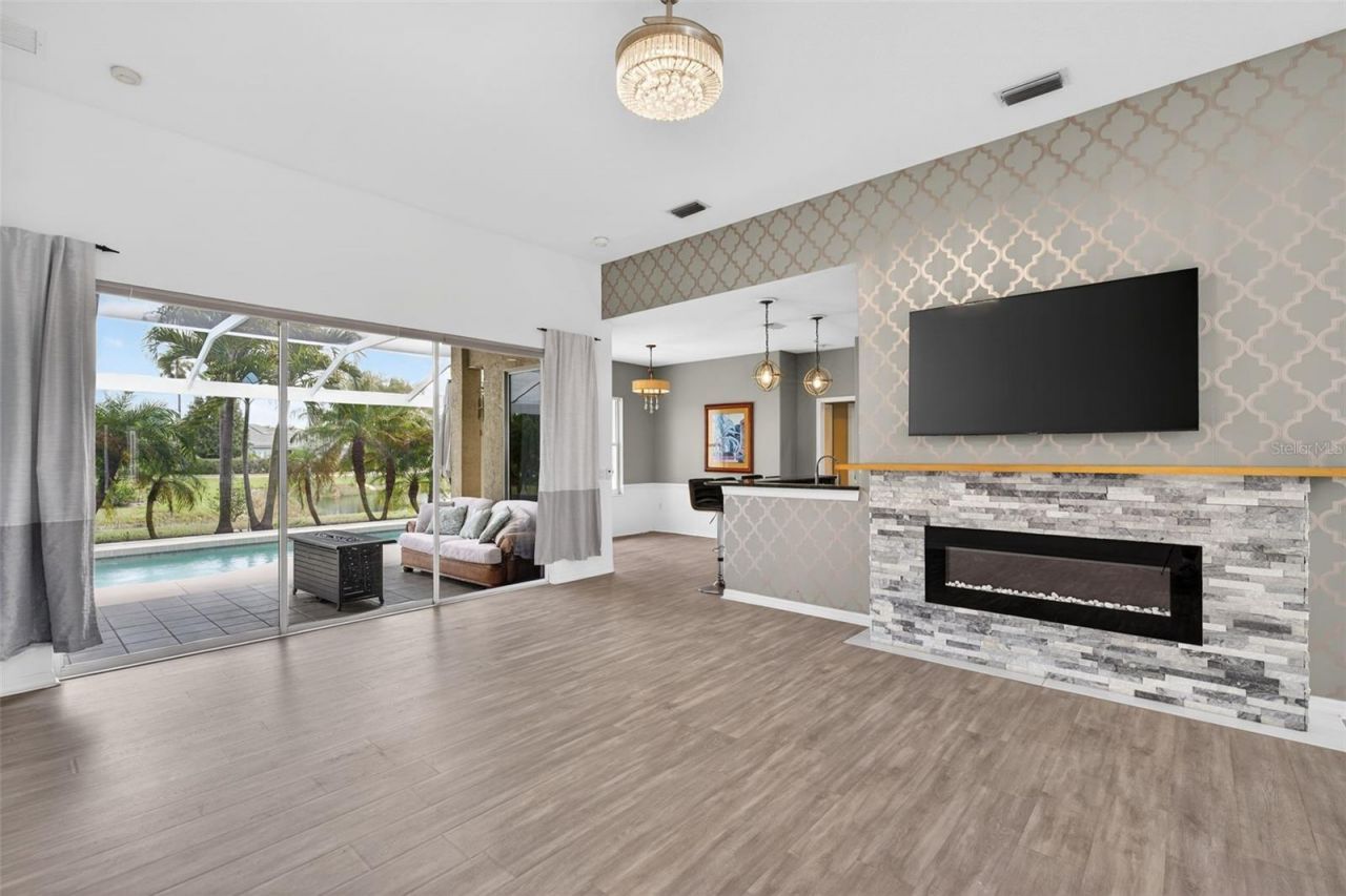 4449 Golden Lake Drive, Sarasota, FL 34233 Photo