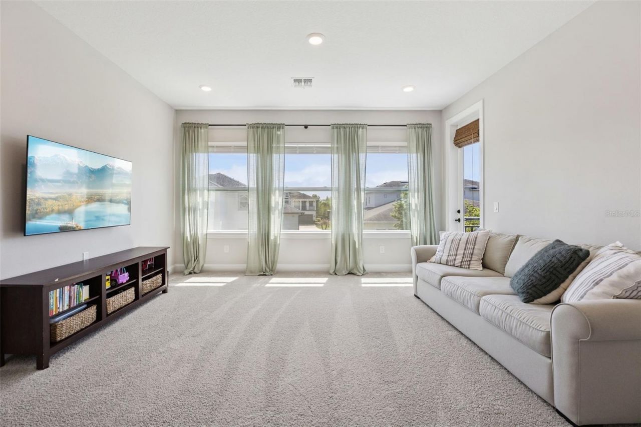 15226 Sunset Overlook Circle, Oakland, FL 34787 Photo