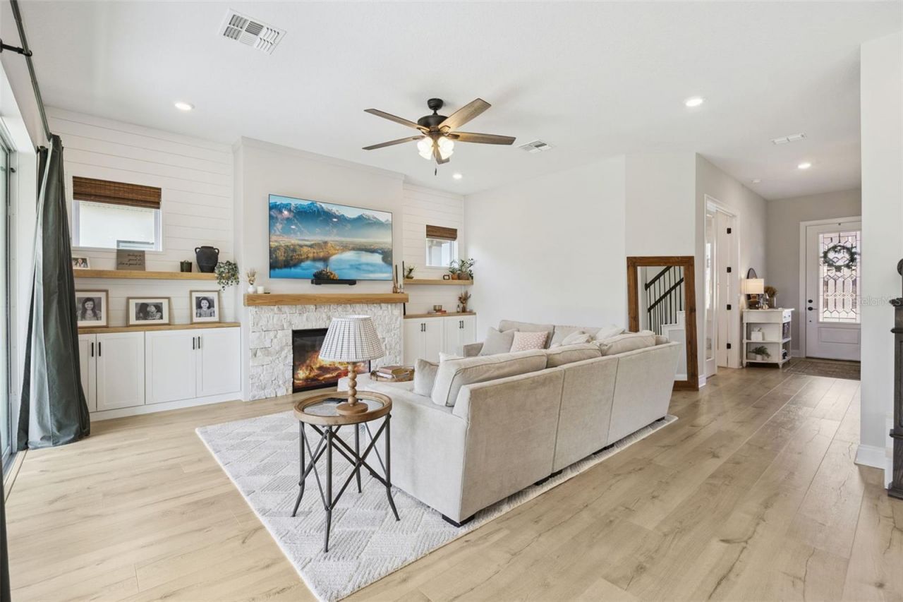 15226 Sunset Overlook Circle, Oakland, FL 34787 Photo