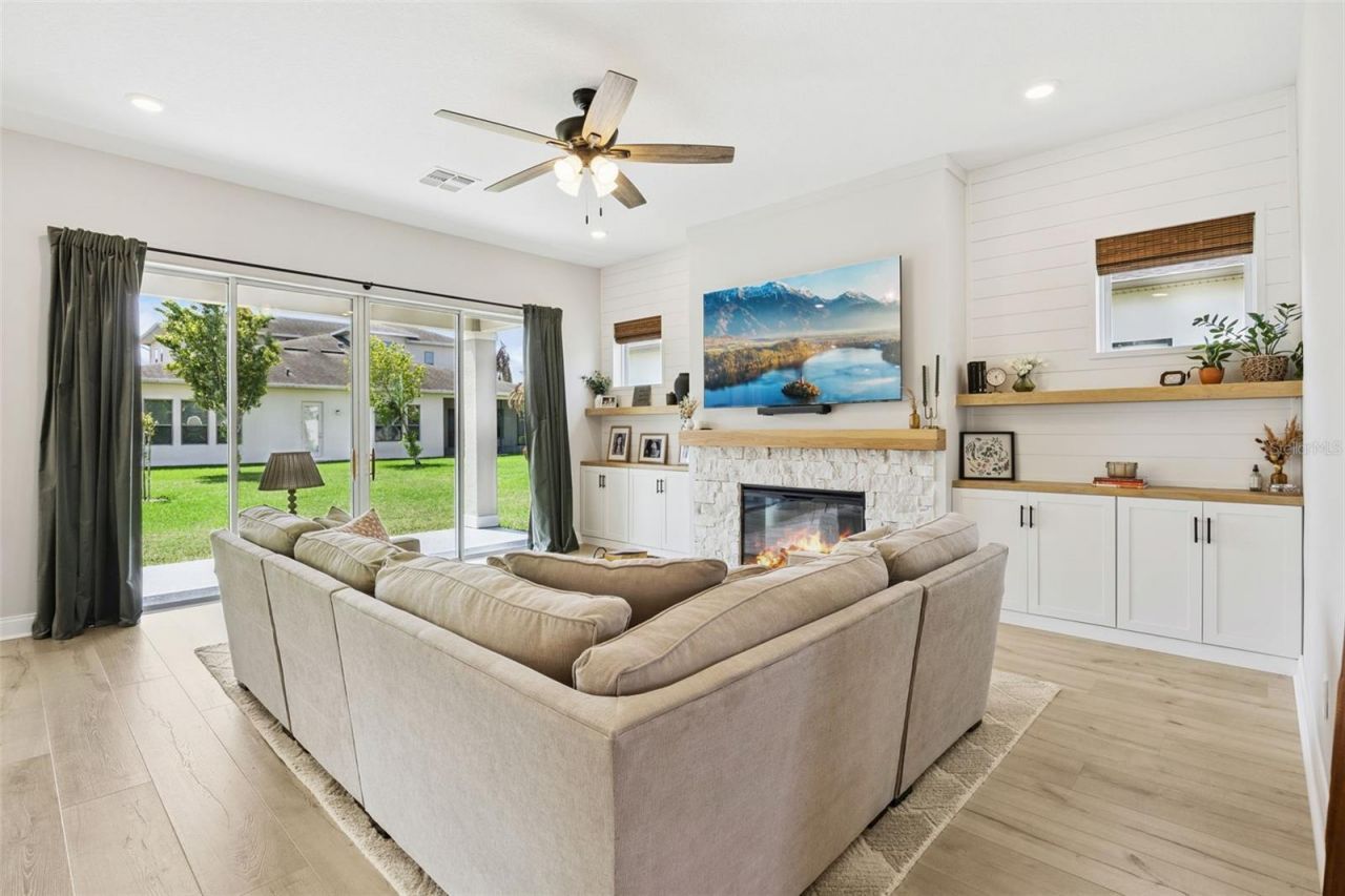 15226 Sunset Overlook Circle, Oakland, FL 34787 Photo