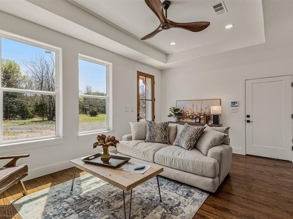 1530 County Road 3925, Wolfe City, TX 75449