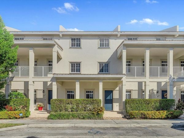 14229 SW 274th St, Homestead, FL 33032