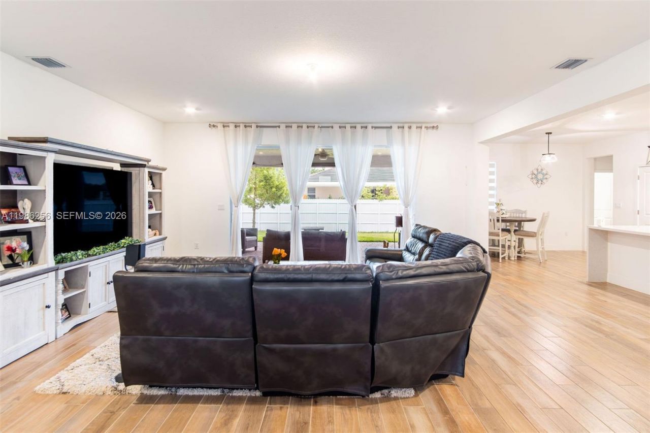 29265 SW 179th Ave , Homestead, FL 33030 Photo