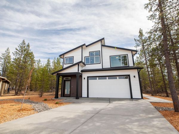 16671 Neil Ct, Unit 9, La Pine, OR 97739