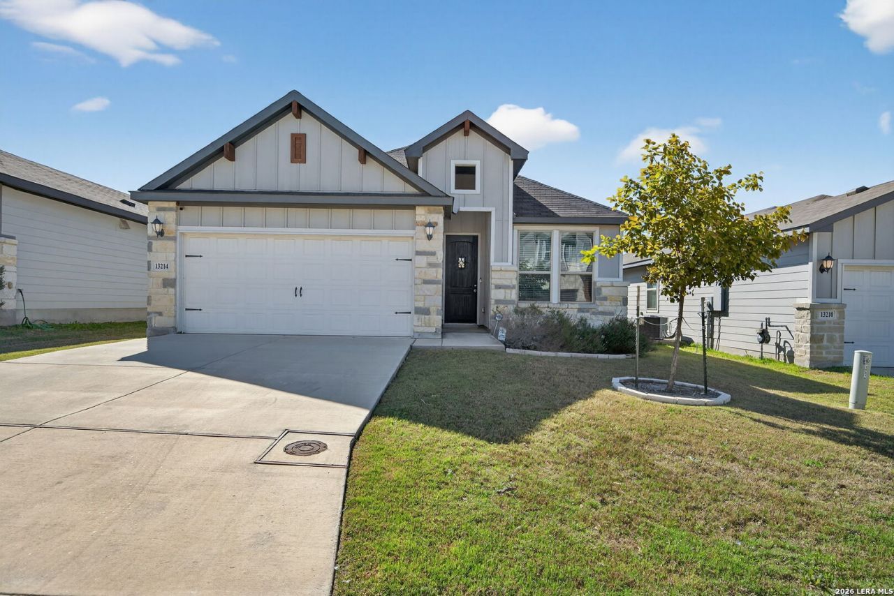 13214 Prospector, Saint Hedwig, TX 78152 Main Photo