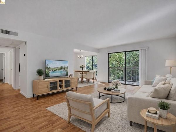 490 N Civic Dr, Unit 409, Walnut Creek, CA 94596