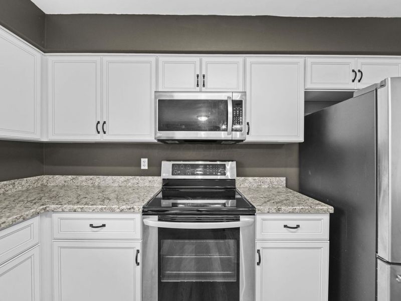 3139 Kingswood Drive, Grove City, OH 43123 Photo 11