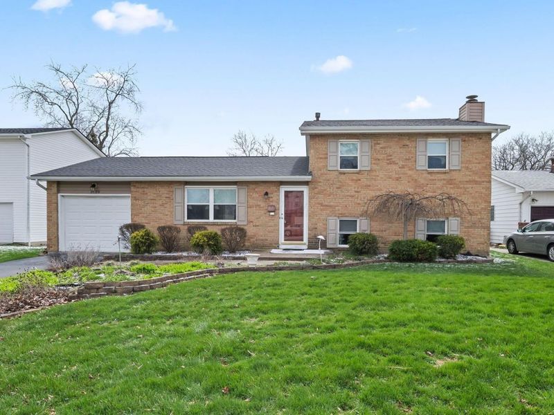 3139 Kingswood Drive, Grove City, OH 43123 Photo 2